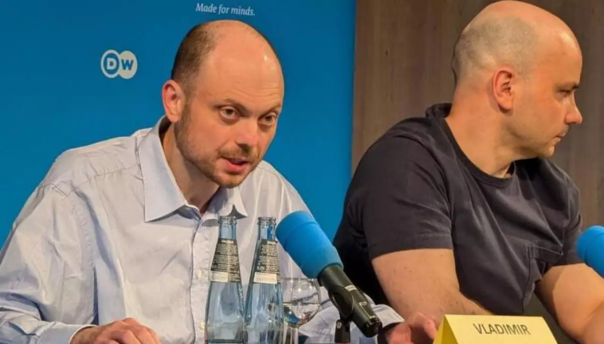 Звільнений з ув`язнення російський опозиціонер Кара-Мурза назвав санкції проти Росії &laquo;несправедливими&raquo;
