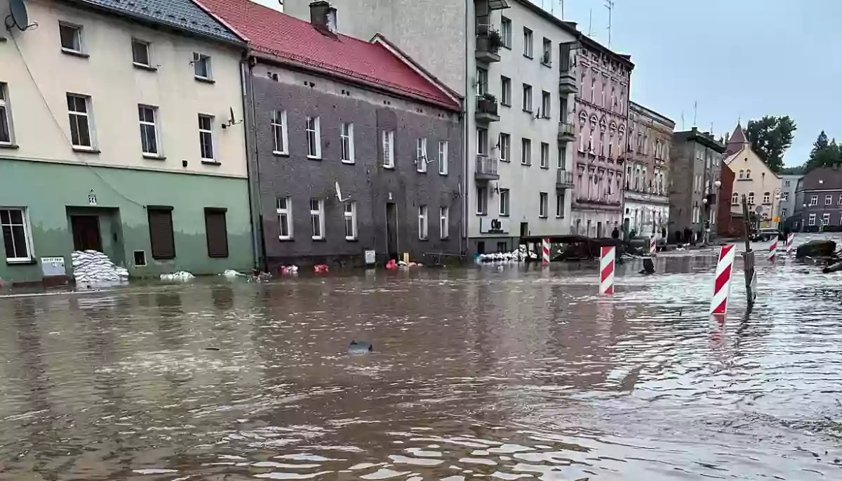 Росія проводить інформаційно-психологічну операцію щодо повені в Польщі