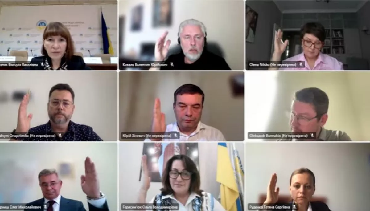 Нацрада видала дозволи на мовлення &laquo;Радіо П&rsquo;ятниця&raquo;, &laquo;Релакс&raquo;, &laquo;Громадське&raquo;, Суспільне та ICTV