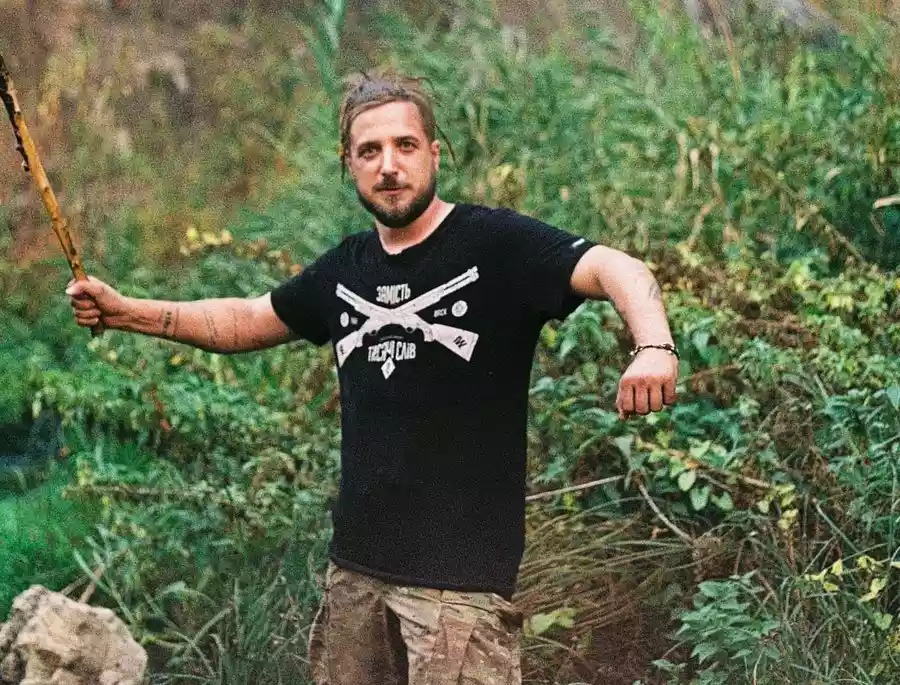 &laquo;На мінному полі пам&rsquo;яті. Щоденники, есеї, оповідання&raquo;: Відкрито передзамовлення на нову книгу полеглого воїна та поета Максима &laquo;Далі&raquo; Кривцова