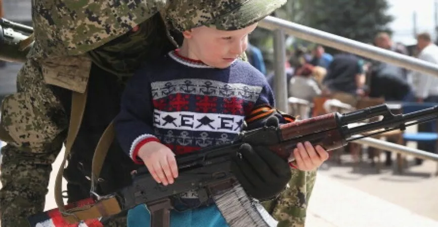 Росіяни відкривають у школах ТОТ Херсонщини військові класи, — «Жовта стрічка»
