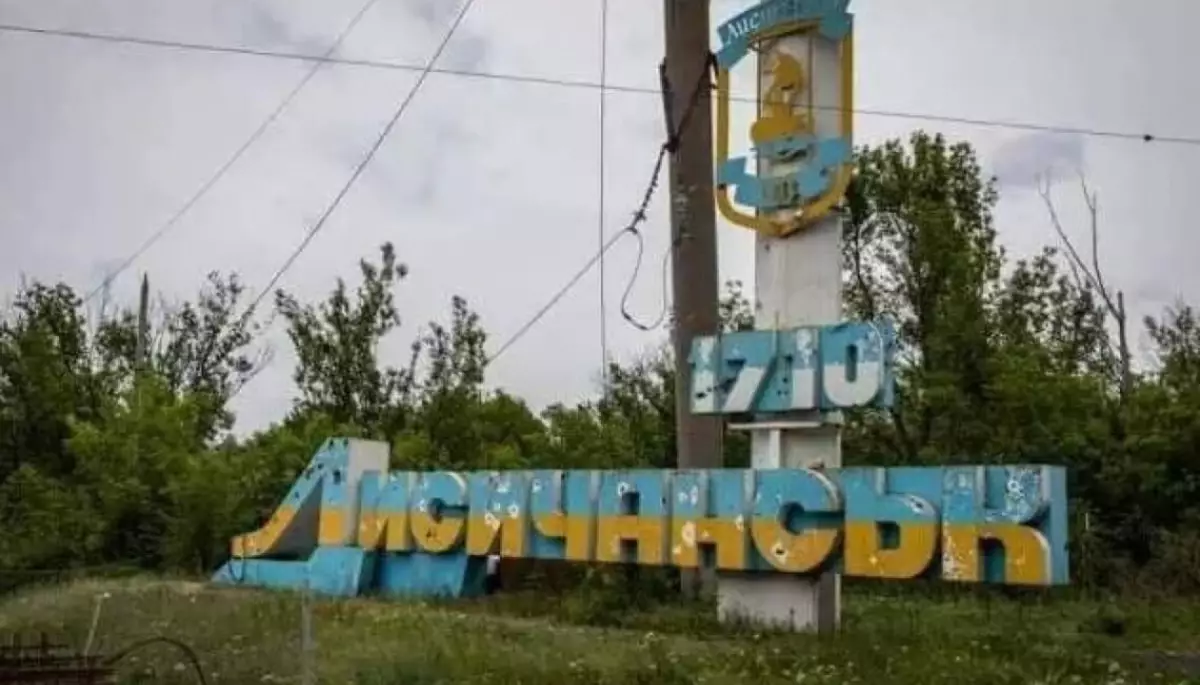Жителі окупованого Лисичанська через відсутність зв'язку не можуть викликати &laquo;швидку&raquo;