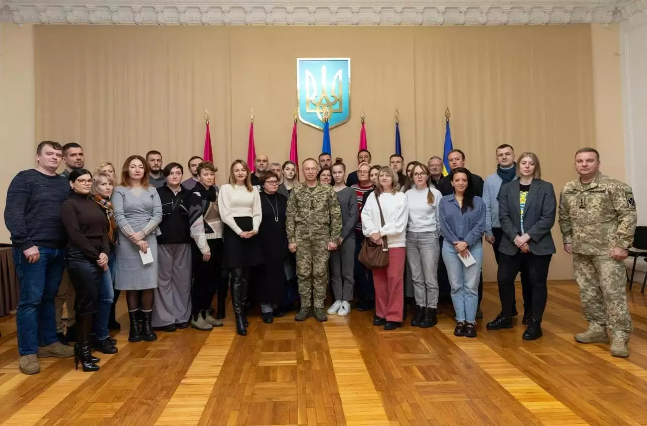 Олександр Сирський провів зустріч з журналістами та розповів про хід бойових дій