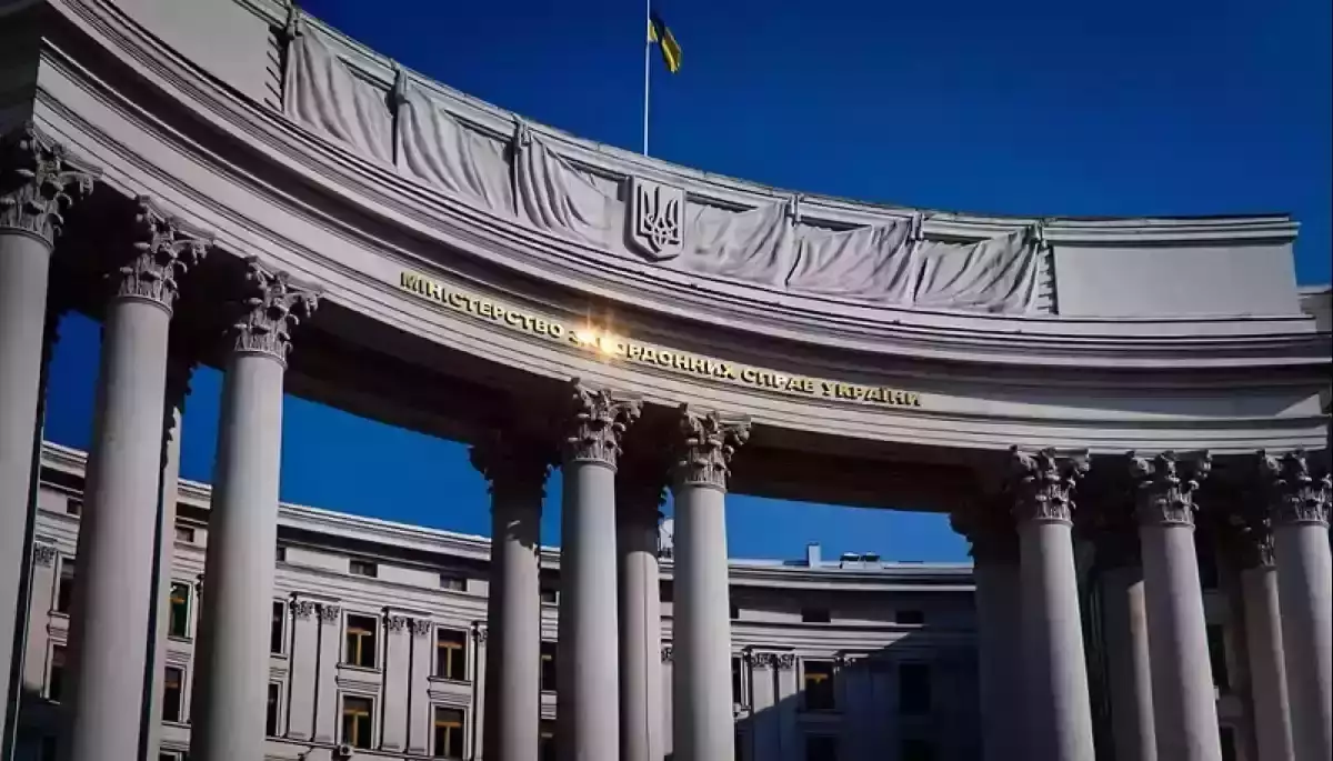 Україна відмовляється від гарантій безпеки, що заміняють членство в НАТО, &mdash; МЗС
