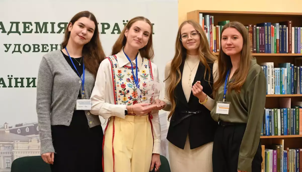 Оголошено переможця відзнаки «Young Diplomat Award 2024» за внесок молоді в розвиток дипломатії