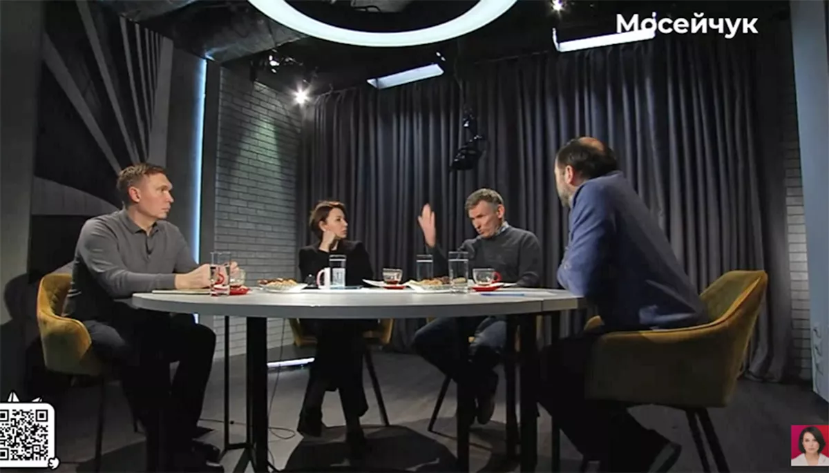&laquo;Немає навіть &ldquo;обнюхування&rdquo; перемовин&raquo;. Огляд політичних токшоу за 5 грудня 2024 року