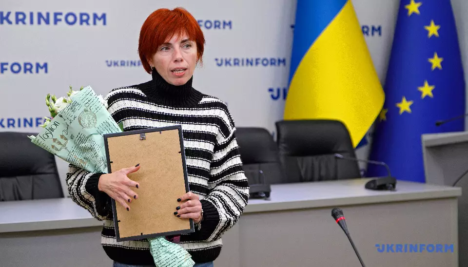 Кореспондентка Укрінформу Ольга Звонарьова після важкого поранення отримала орден &laquo;За заслуги&raquo;