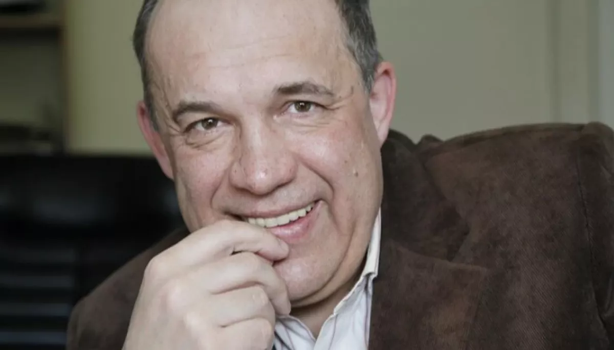 Ректор КНУ пообіцяв &laquo;вжити заходів&raquo; щодо професора журналістики Микити Василенка