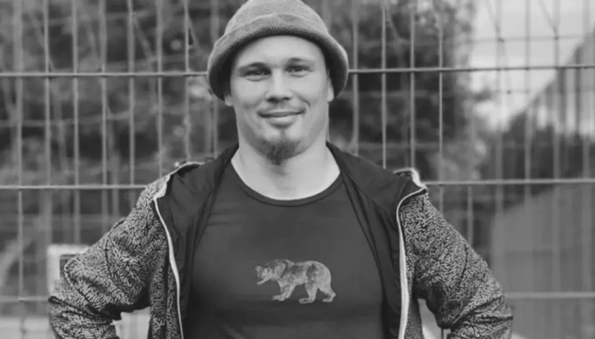 У боях під Куп’янськом загинув поет Олексій Безпальцев