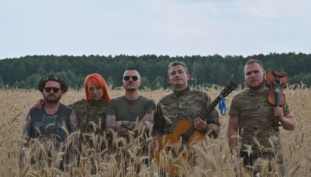 &laquo;Ми боремося за фундаментальні права живої істоти&raquo;. Документальний фільм &laquo;Озброєні піснею&raquo; присвячений українським артистам у часи війни
