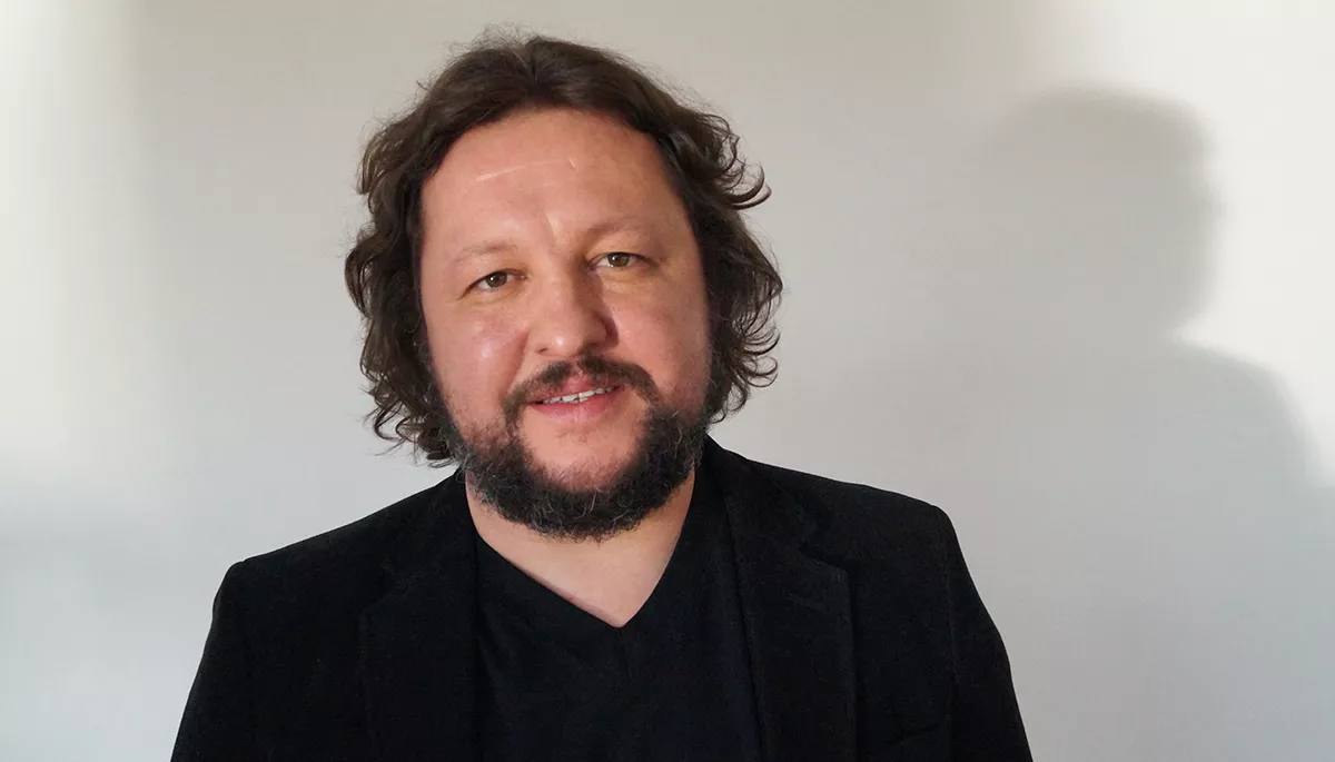 &laquo;Найкраща похвала &mdash; коли моєї роботи не видно&raquo;. Розмова з художником кіно Владленом Одуденком