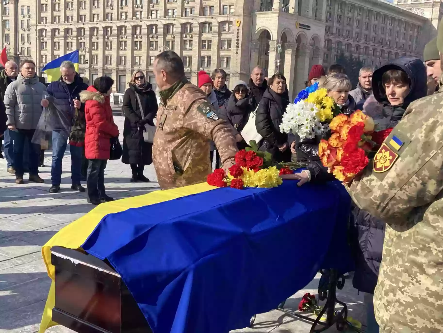 У Києві попрощалися з військовим і журналістом Ярославом Шапочкою, який загинув у березні 2023-го