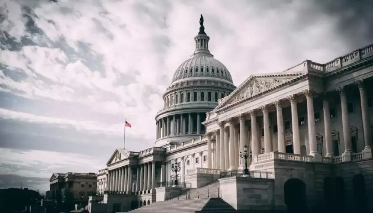 У Конгресі США вимагають розслідувати інцидент з доступом журналіста до чату адміністрації Трампа
