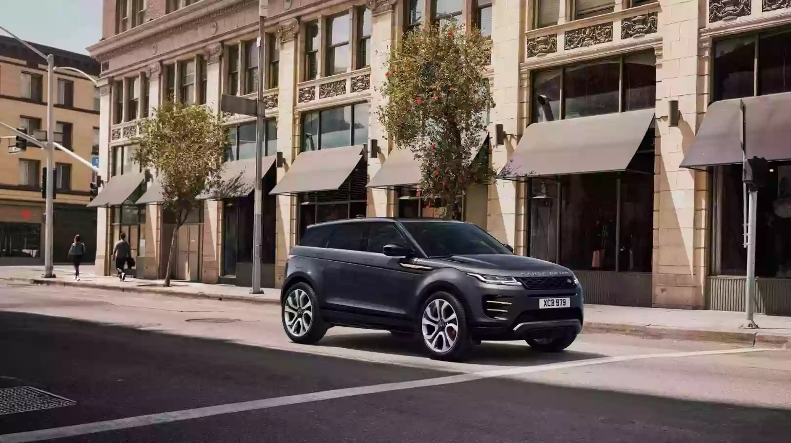 Range Rover Evoque: компактний кросовер з преміальним характером