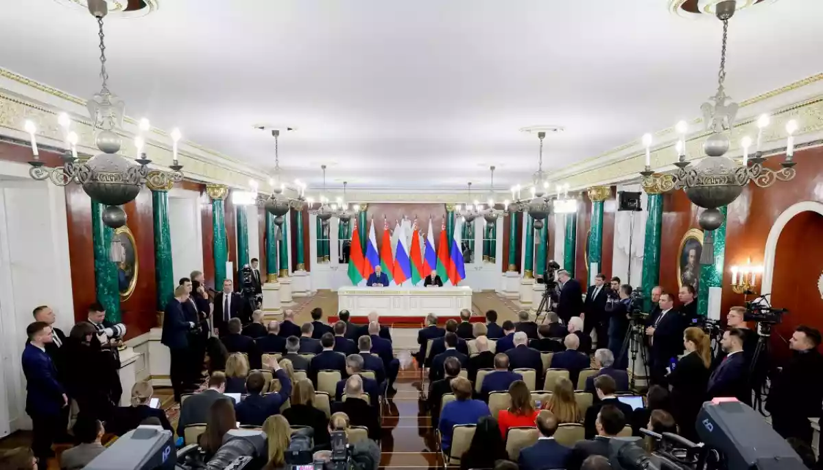 У Білорусі журналіста Анатолія Санаценка засудили до 15 діб адмінарешту