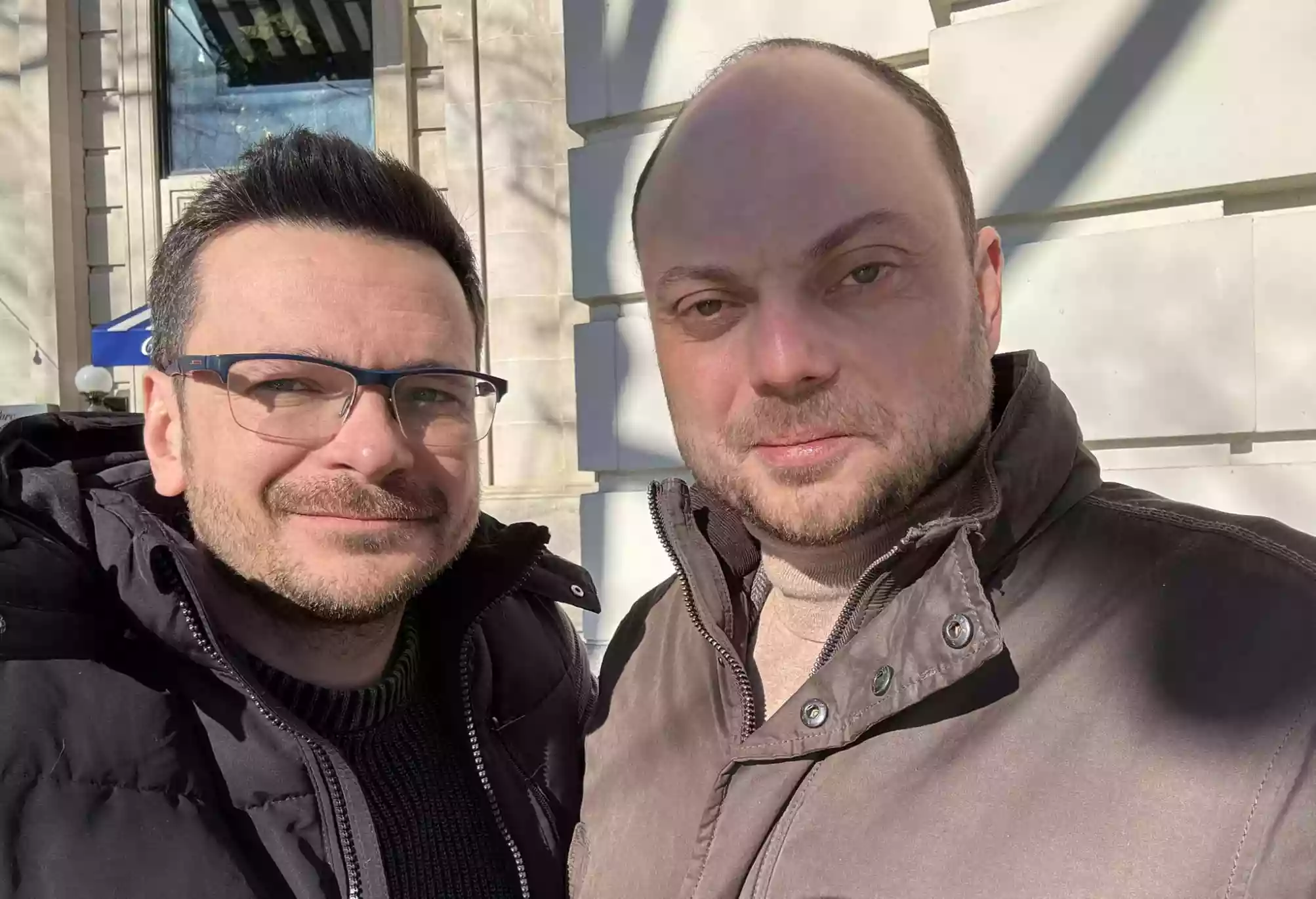 Якщо Росія інша, чому опозиціонери кинули Батьківщину і втекли?