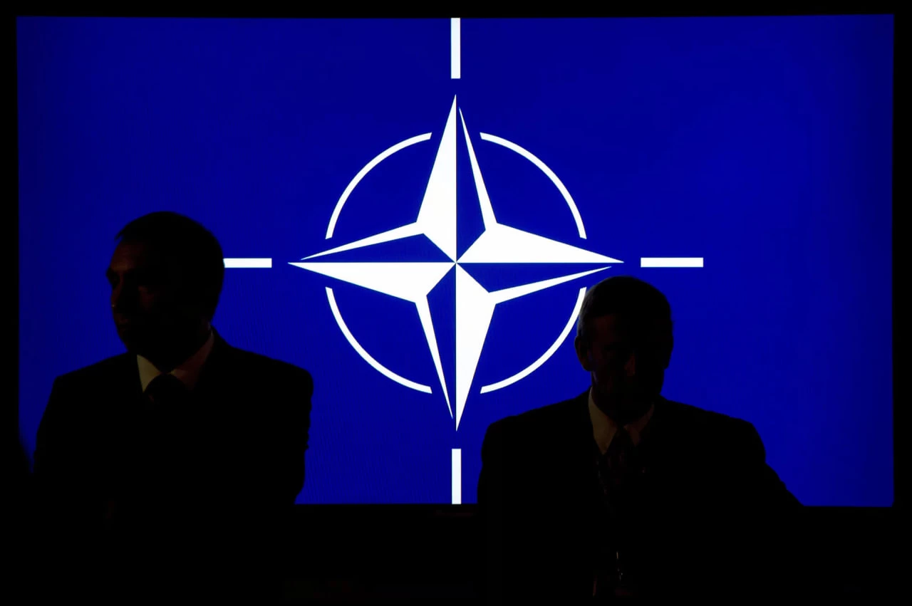 НАТО применшує гендерні та кліматичні формулювання, щоб умиротворити Трампа, — Politico
