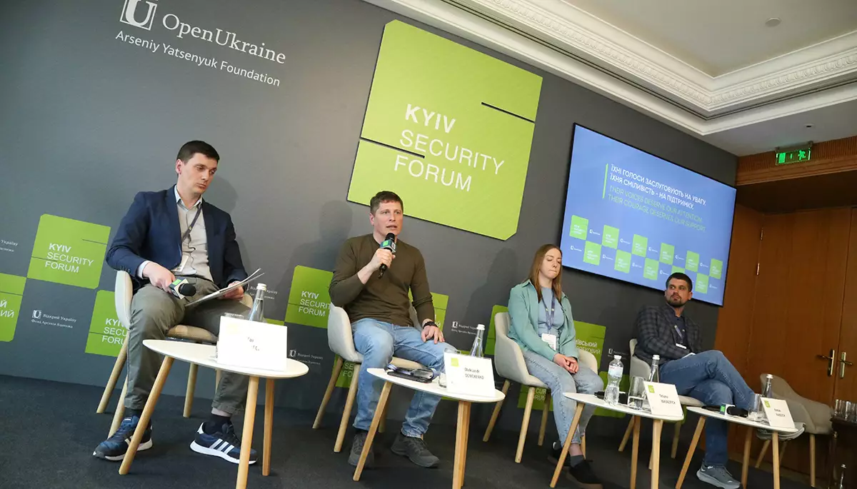 «Ми не маємо скотитися в пропаганду»: журналісти «Донбас Реалії» про роботу на війні й інформування окупованих територій