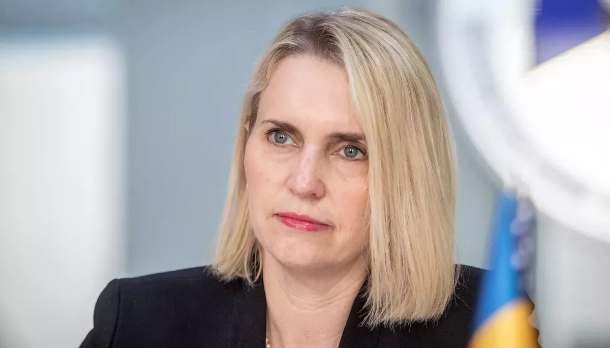 Експосолка США в Україні Бріджит Брінк заявила, що вирішила піти з посади через зовнішню політику Трампа