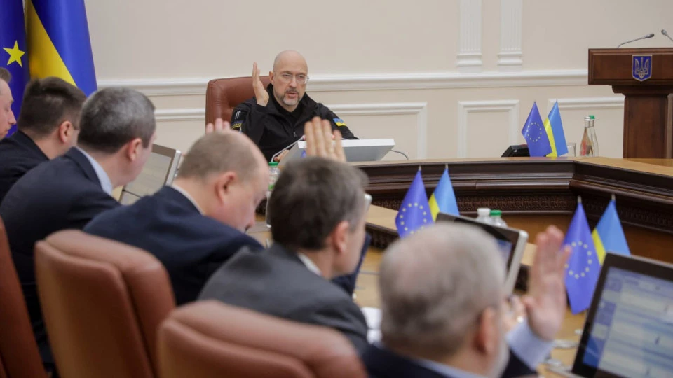 (Не)конкурсні засади