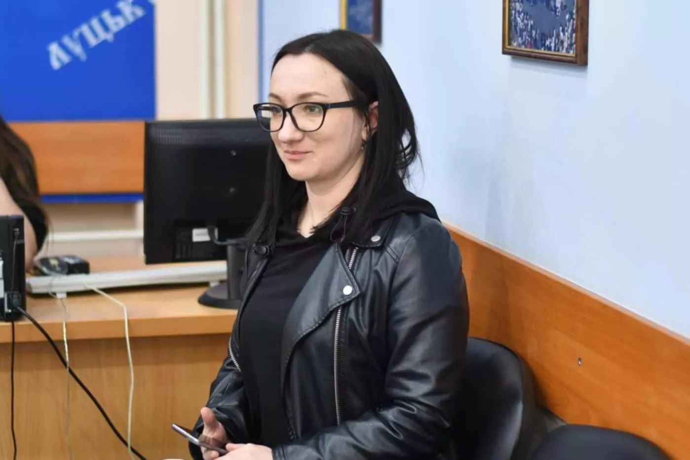 Журналістці Людмилі Яворській, на яку у 2021 році напав експосадовець, виплатили компенсацію за моральну шкоду