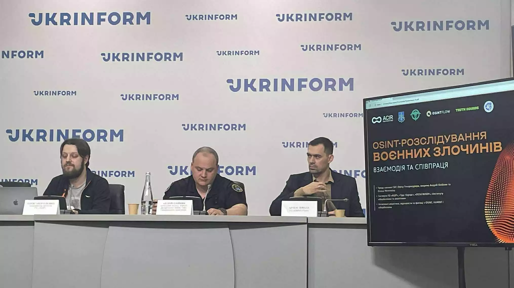 Артем Левада: Публікація OSINT-розслідувань воєнних злочинів &mdash; це сигнал Росії, що ми вас усіх знайдемо