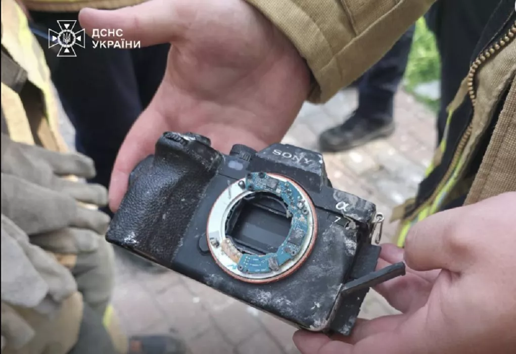 Унаслідок російської атаки по Києву поранено двох представників пресслужби ДСНС