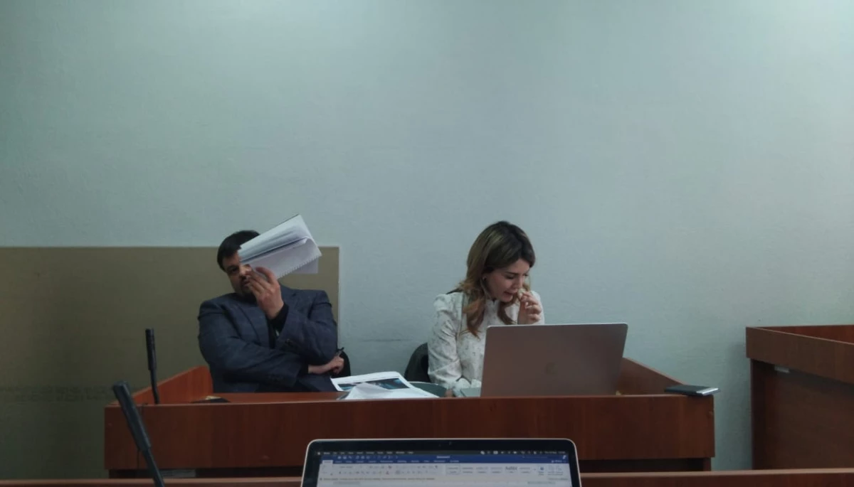 Ексадвокат Горецький намагався забрати телефон у журналістки Любові Величко під час зйомки судового засідання