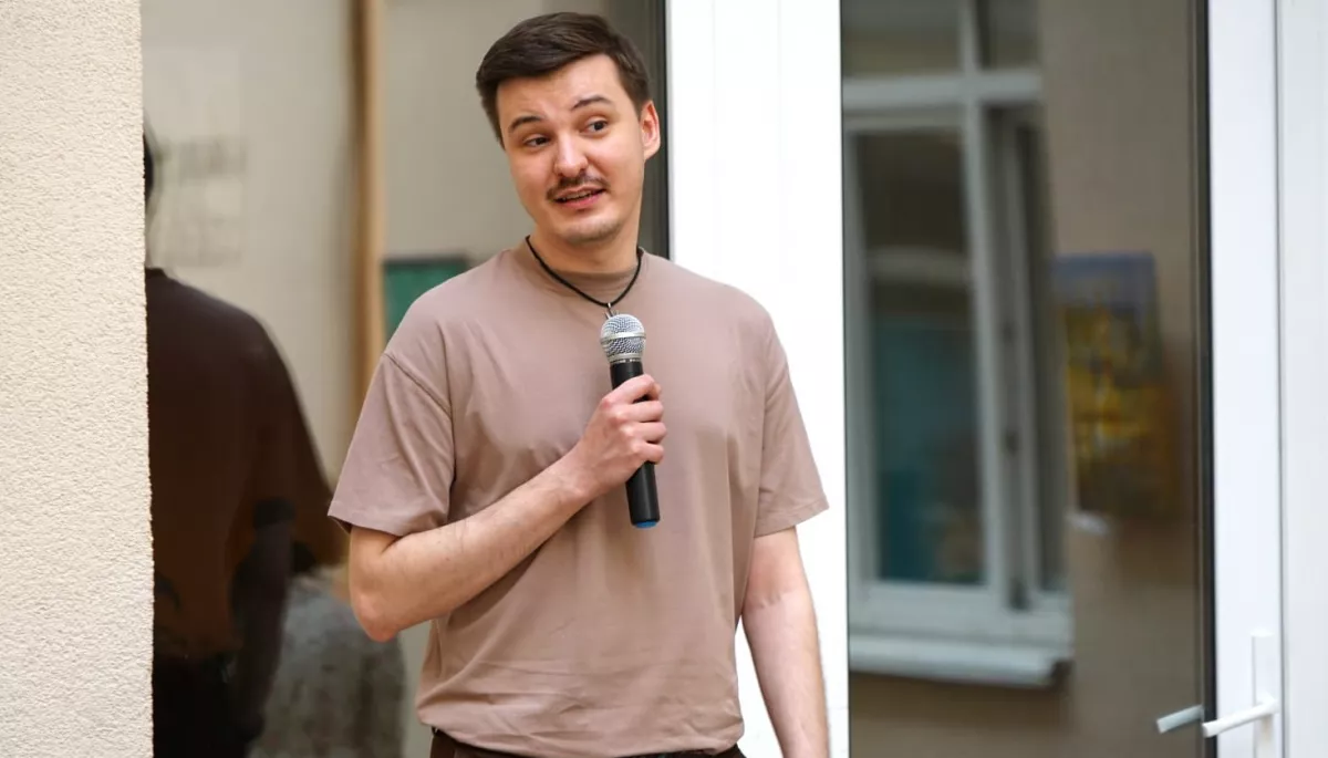 З радіоефіру – на сторінки книжки