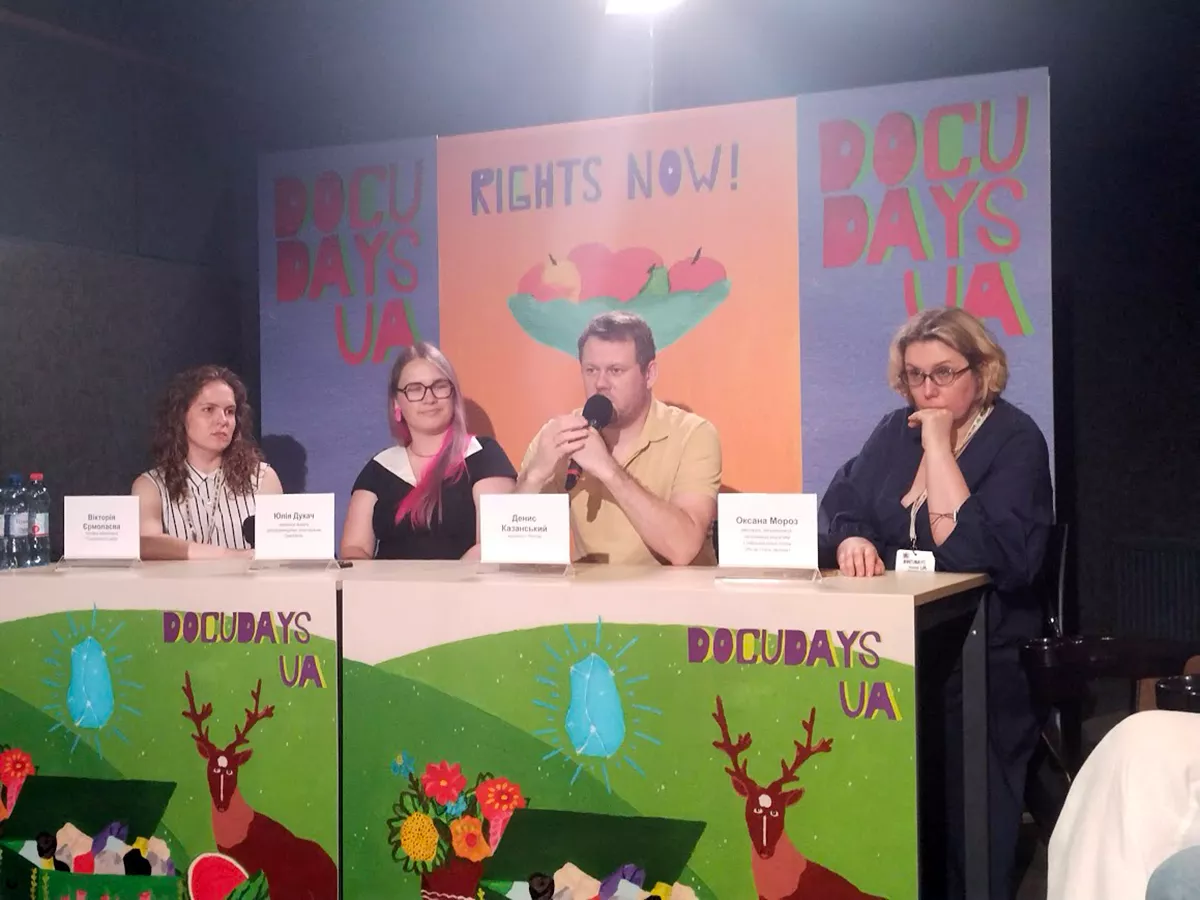 Дезінформація в бульбашках: як вона працює та як їй протидіяти