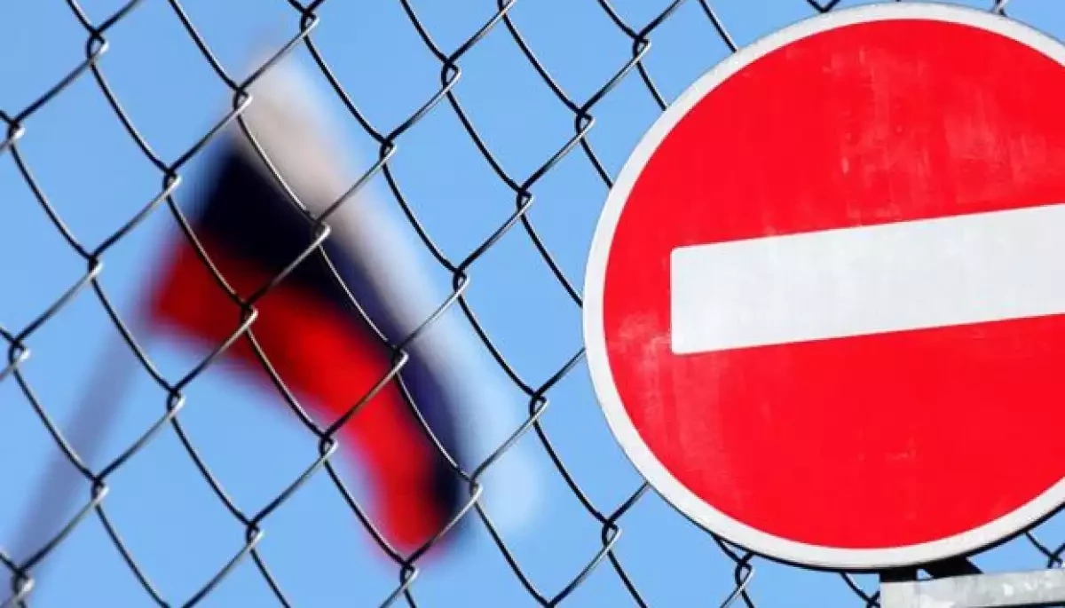 Австралія ввела санкції проти 44 осіб з Росії. Серед них — Шаман, Манучаров, Златопольський та Кисельова