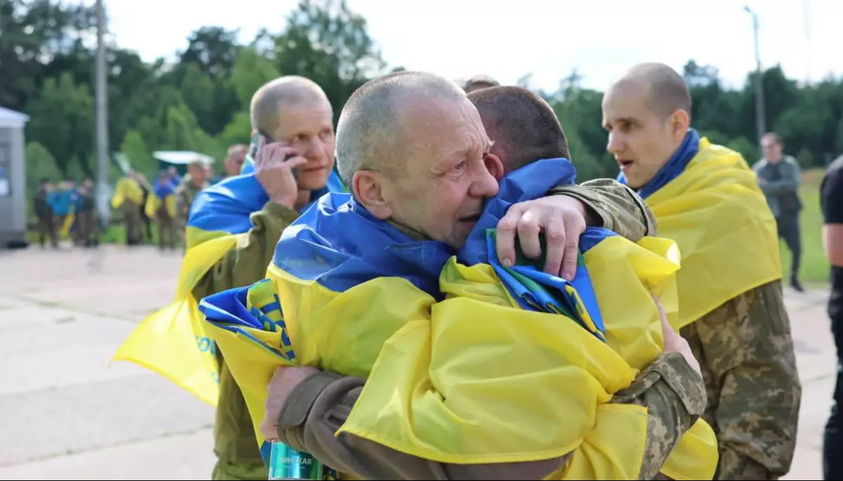 Відбувся новий етап обміну військовополоненими між Україною та Росією