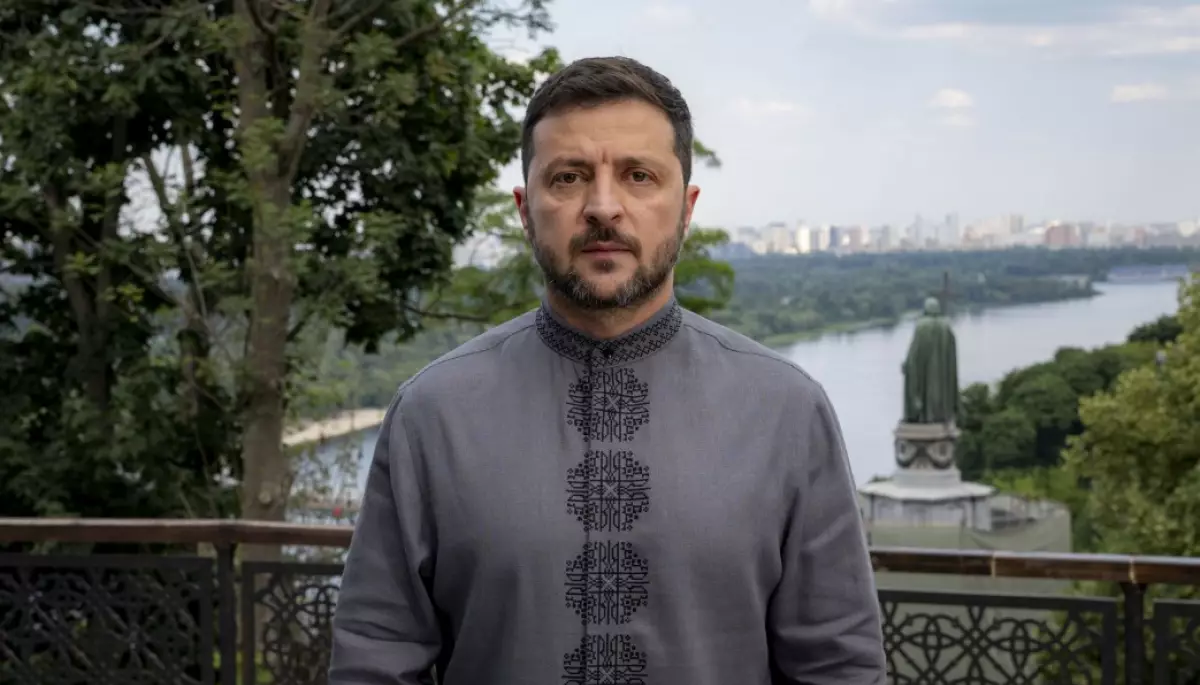 «Українці тут були, є і будуть»: Володимир Зеленський привітав із Днем державності