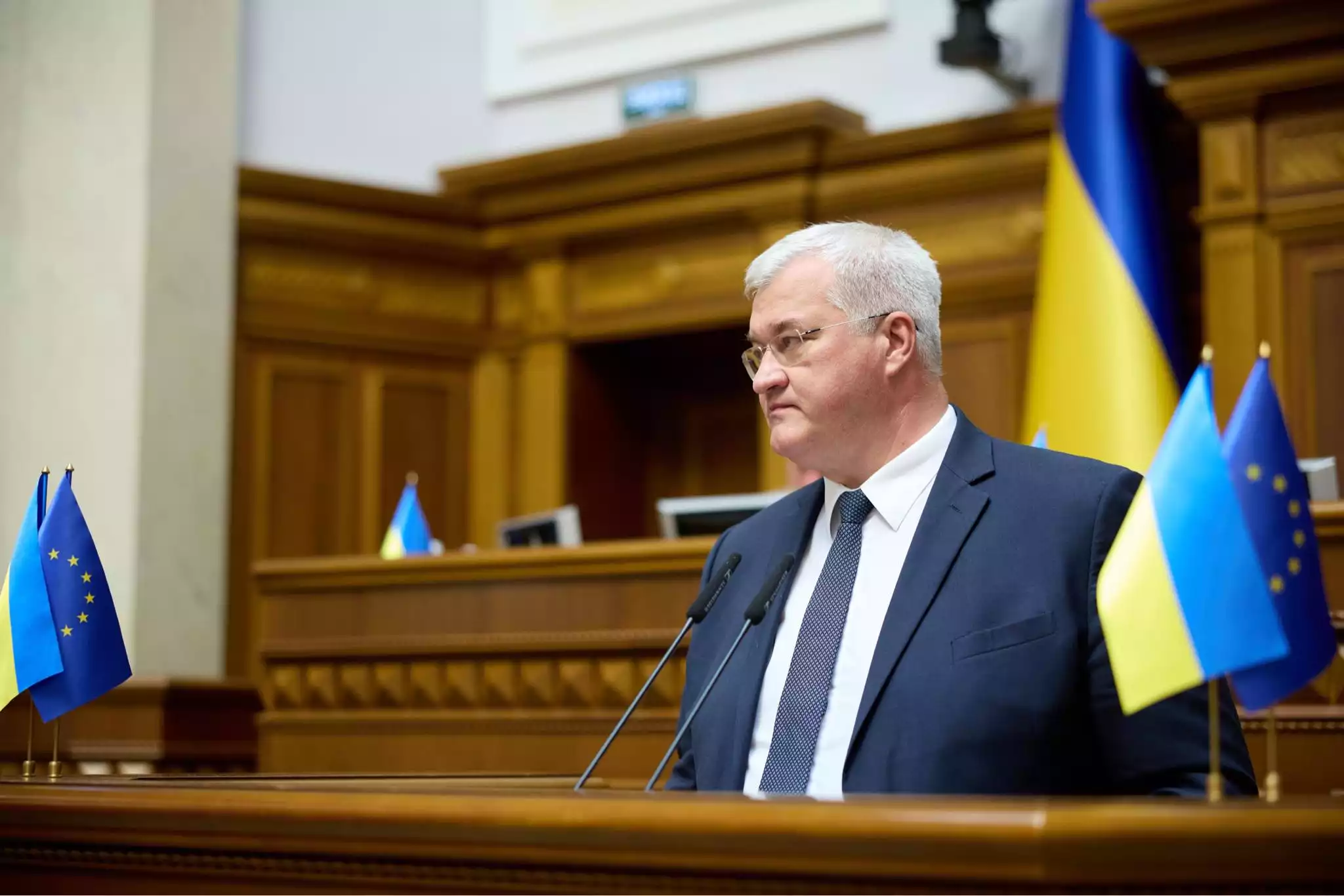 Україна повертатиме в офіційний вжиток українські назви іноземних топонімів, — Сибіга