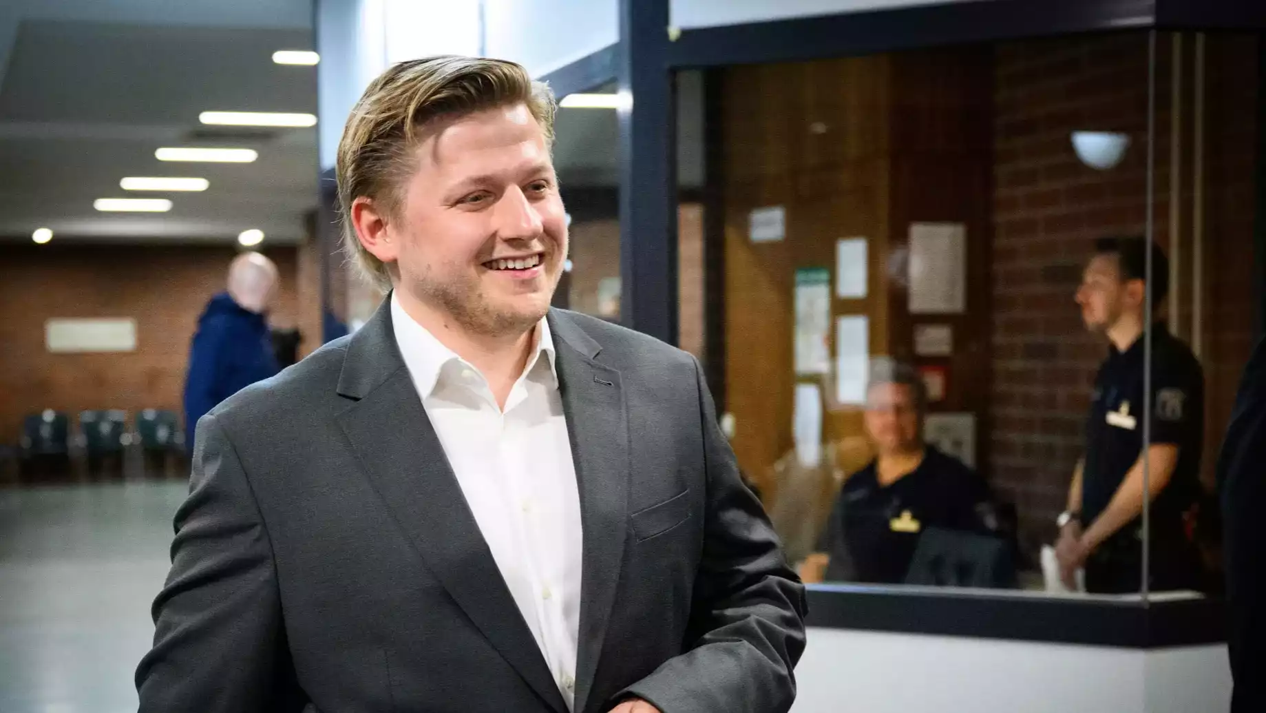У Німеччині суд виправдав коміка, який пожартував про замах на Трампа