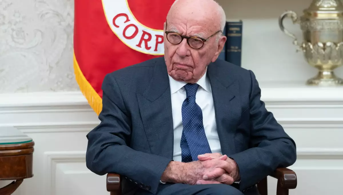 Трамп подав до суду, щоб домогтися свідчень медіамагната Мердока щодо матеріалу WSJ про справу Епштейна