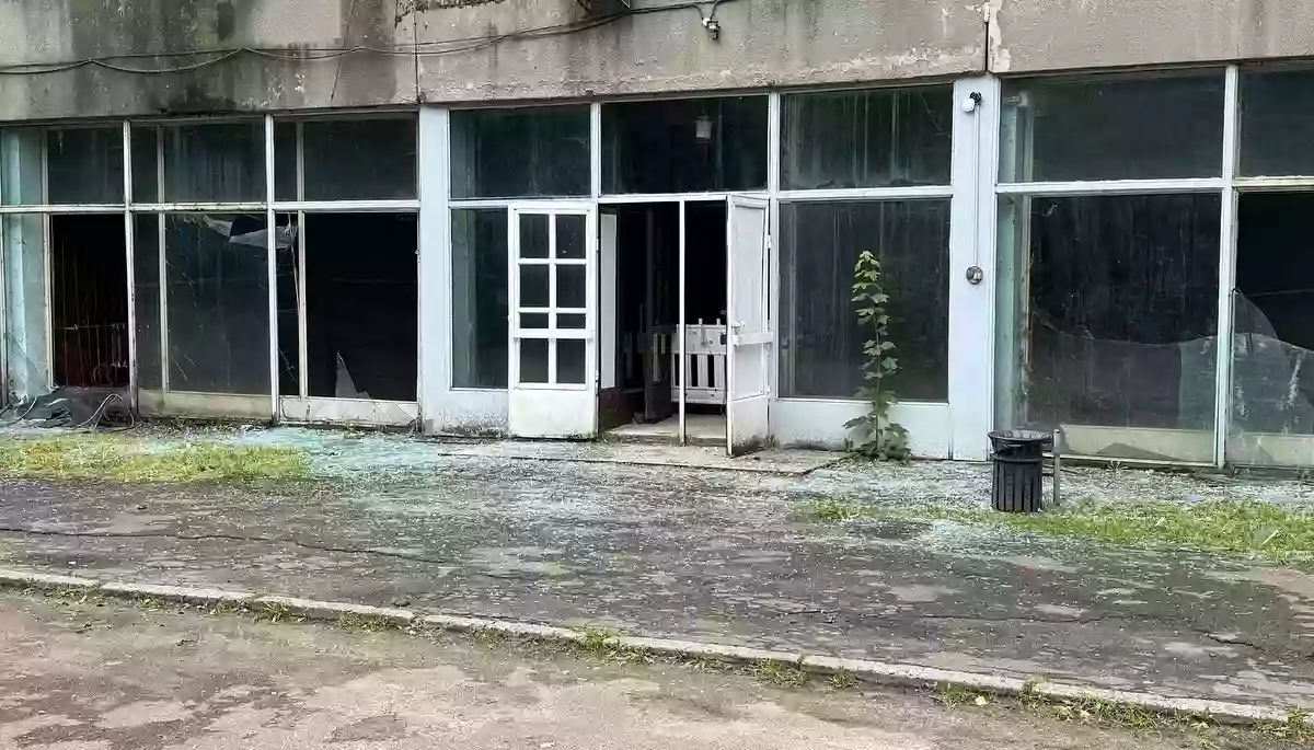 Унаслідок ракетного обстрілу Києва було пошкоджено територію Національної кіностудії імені Олександра Довженка