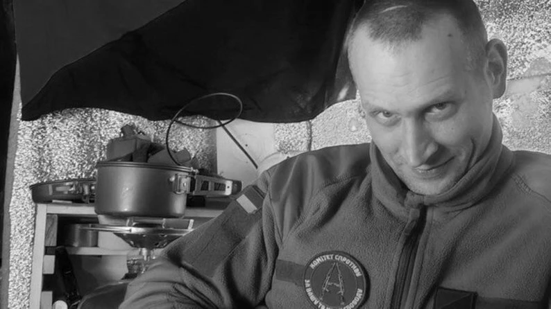 18 серпня в Києві прощатимуться з художником і військовим Давидом Чичканом