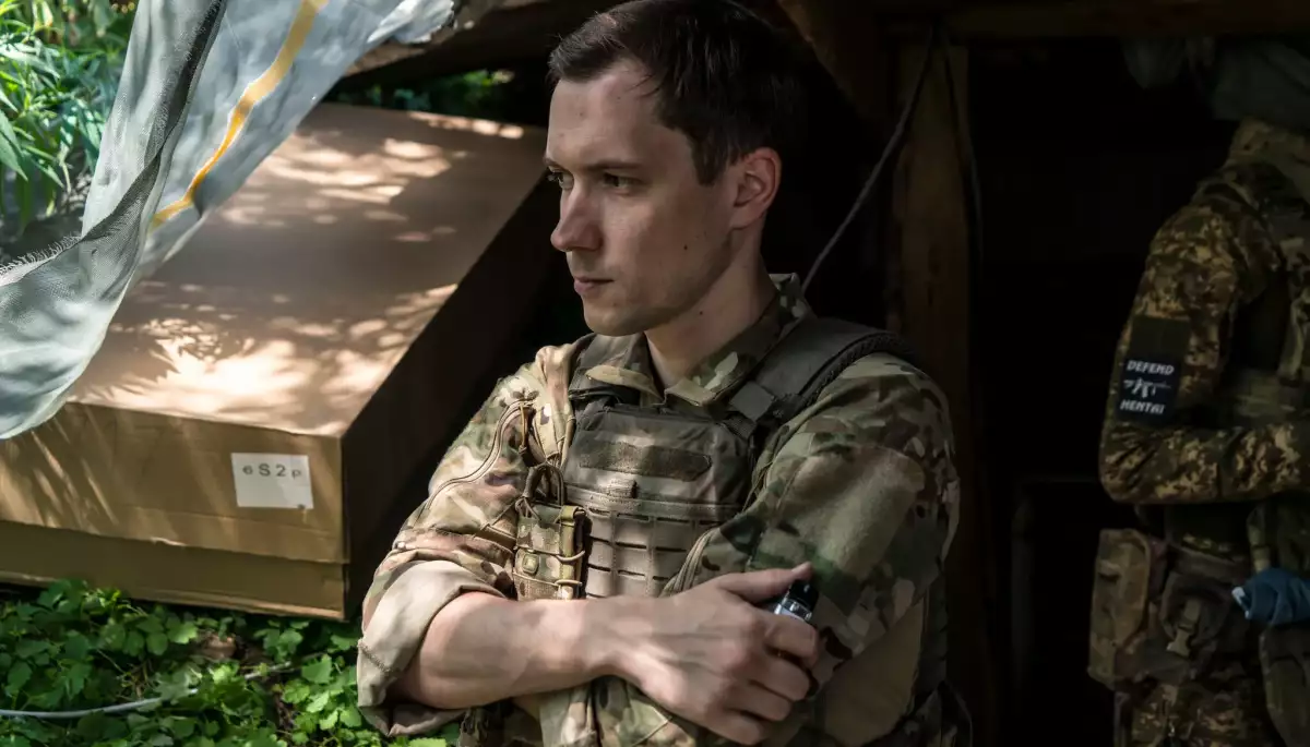 На NYT вийшов матеріал Маші Гессен про російського опозиційного журналіста Рузавіна, який служить у ЗСУ