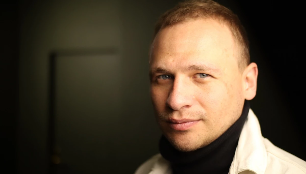 Актор Євгеній Ламах долучився до лав ЗСУ