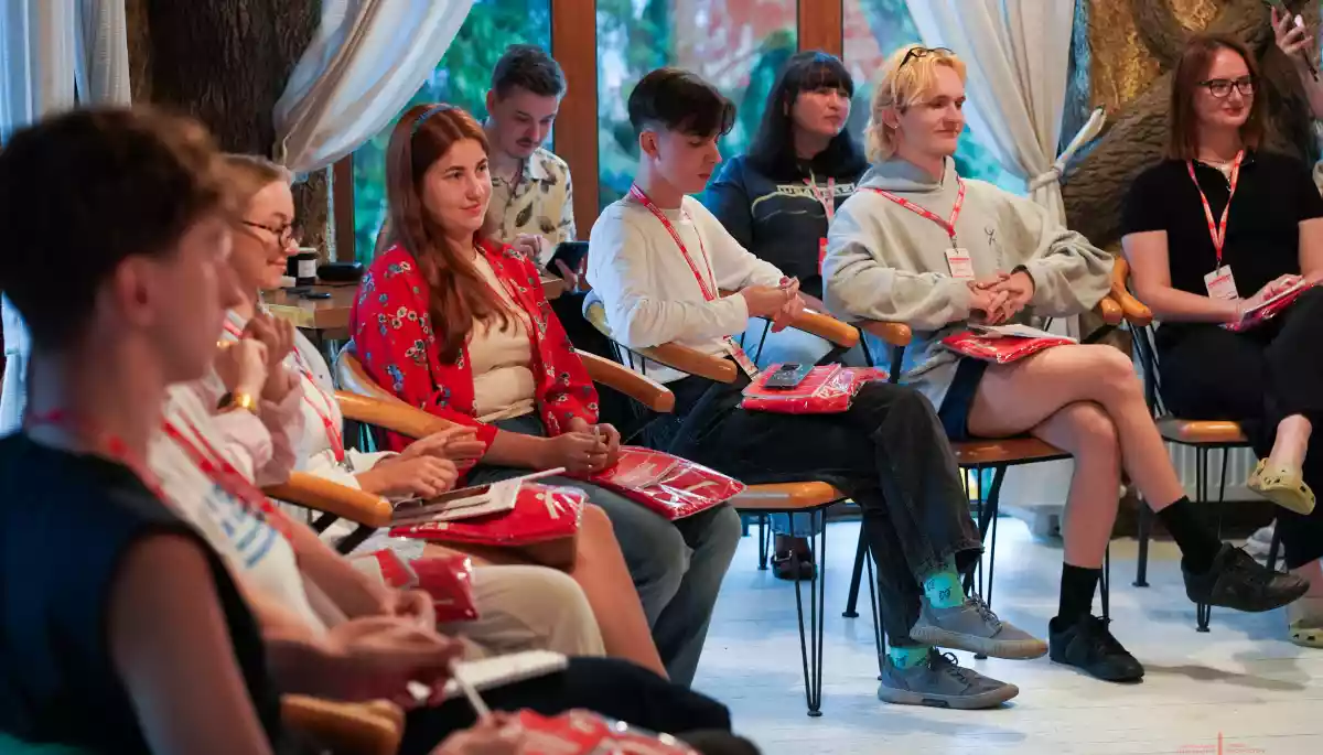 Друга «Школа відповідального блогерства»: після навчання студенти створюють власні проєкти з менторами