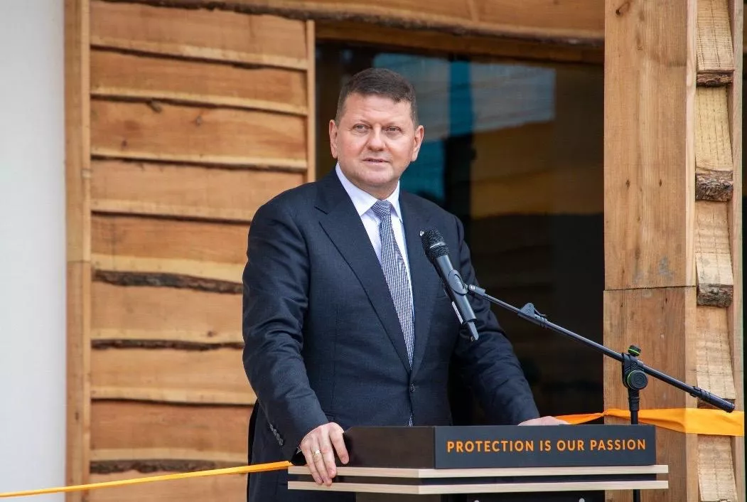 Залужний спростував інформацію в медіа про нібито його підготовку до виборів