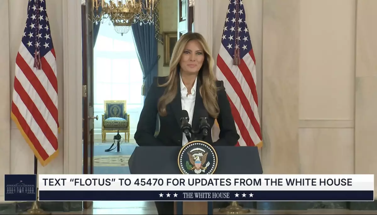 Меланія Трамп розповіла, що має «відкритий канал звʼязку» з Путіним щодо українських дітей