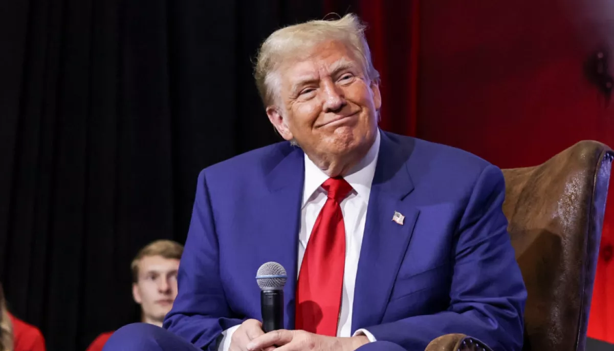У Чернігові сквер перейменують на честь Трампа. В Інституті нацпам'яті сказали, що це порушує закон