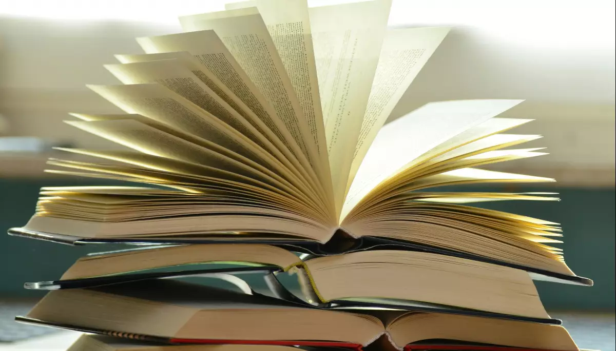 Поліція розслідує розкрадання грошей за програмою «Книга для зміцнення національної єдності»