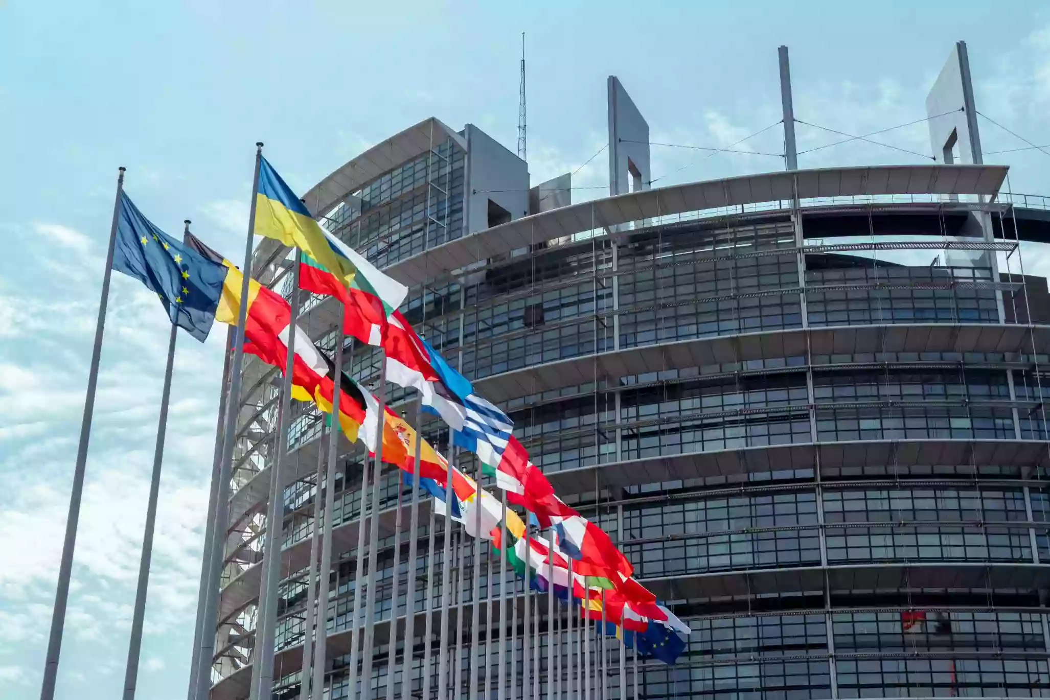 Європарламент розглядає можливість заборонити російські медіа у своїх мережах