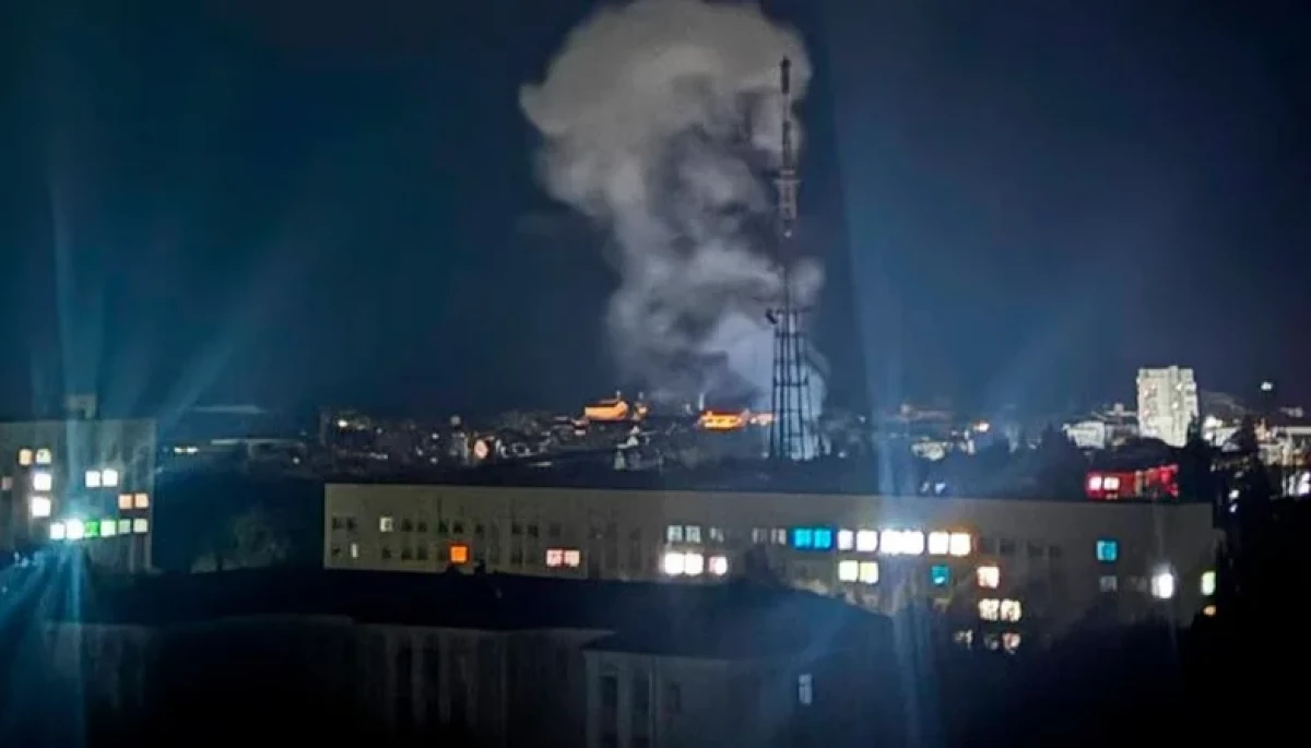 Телевежа в Чернігові зазнала пошкоджень унаслідок удару російських військ