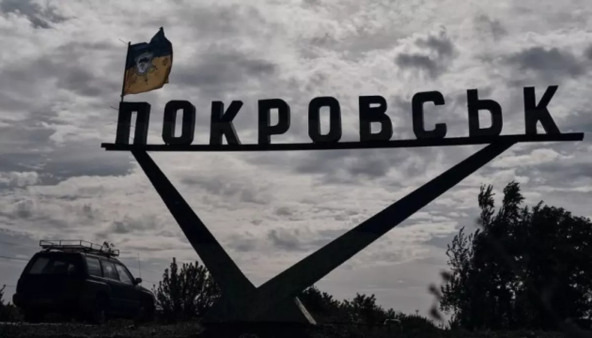 Українські військові відчайдушно намагаються утримати контроль не лише над Покровськом, але й над обговоренням його оборони