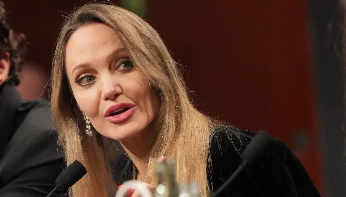 Анджеліна Джолі відвідала Херсон, — ЗМІ