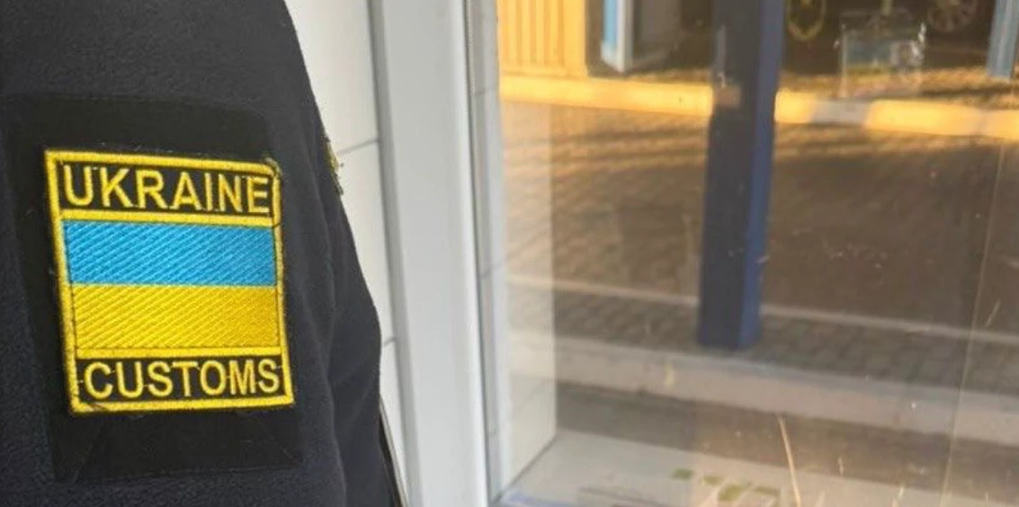 Пункти пропуску на державному кордоні поновили роботу